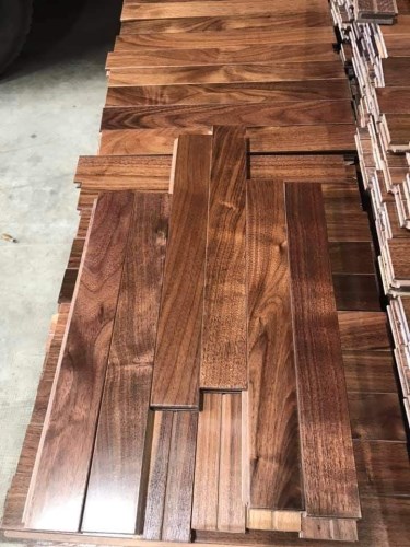 Sàn gỗ - Ván Veneer Thịnh Phát Tân Uyên - Công Ty TNHH Thương Mại Và Sản Xuất Gỗ Thịnh Phát Tân Uyên